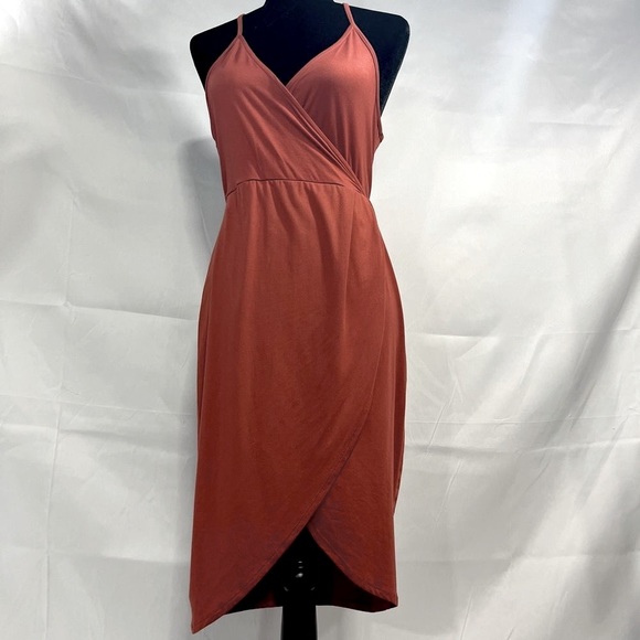 SOFT STRETCHY SEXY 🤤 Alya Summer Dress - Picture 2 of 16